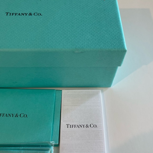 Tiffany Authentic Eyeglass Box - Picture 5 of 6